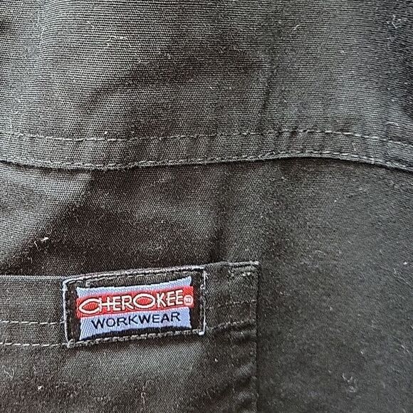 Bundle of 3 scrubs pants: Cherokee, Crest, & urbane, size XS. - Picture 4 of 12